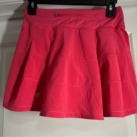 Lululemon Pace Rival Mid-Rise Skirt-Lip Gloss-Size 2 - Picture 4 of 5